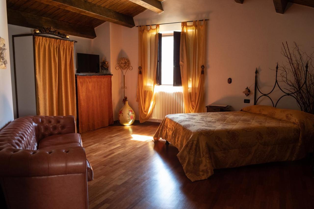 Pettorano sul Gizio "Il Miglio" Country House المظهر الخارجي الصورة
