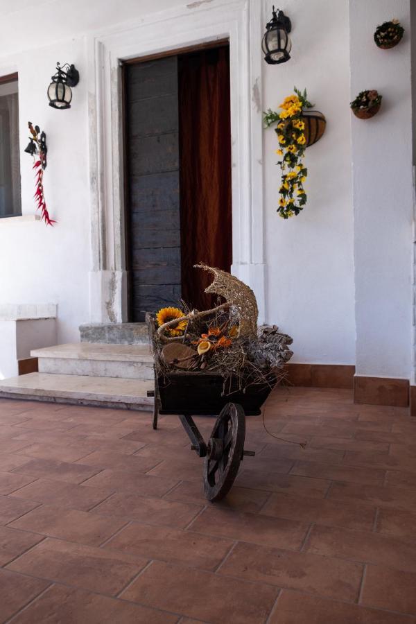 Pettorano sul Gizio "Il Miglio" Country House المظهر الخارجي الصورة