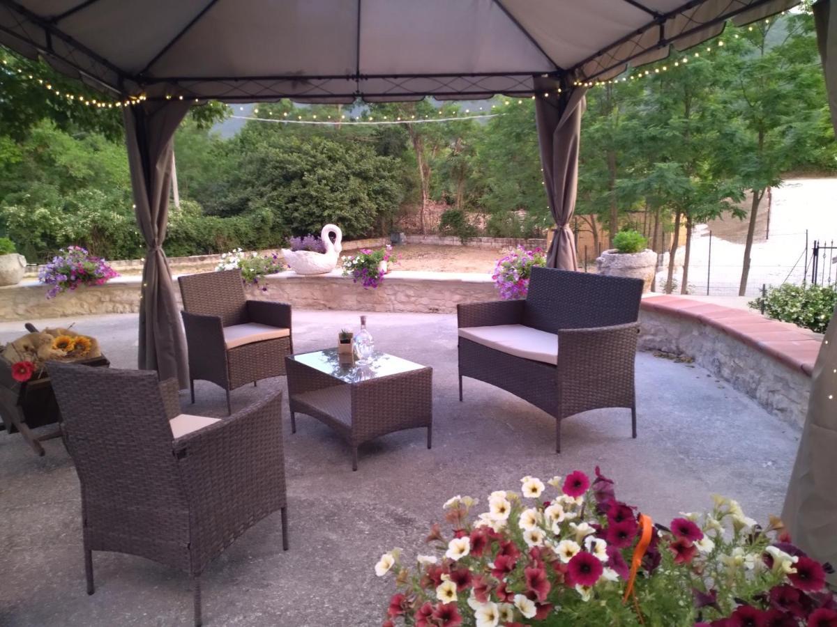 Pettorano sul Gizio "Il Miglio" Country House المظهر الخارجي الصورة